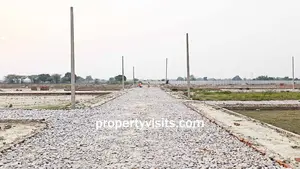Plot In Lucknow
