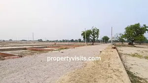 Plot In Lucknow
