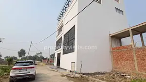 Plot In Lucknow