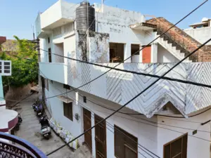 Resale House