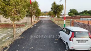 Plot In Lucknow