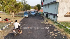 Plot In Lucknow
