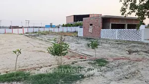 plot in Lucknow