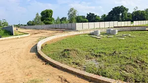 plot in lucknow