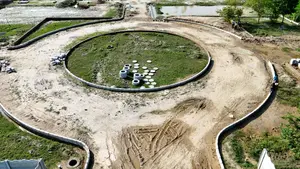 plot in lucknow