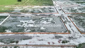 Plot in Lucknow